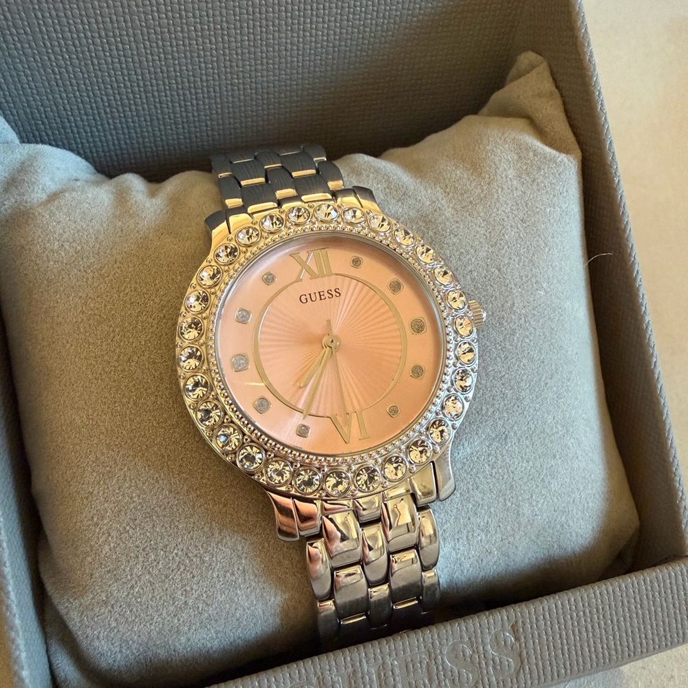 GUESS Silver Tone Bracelet Watch Pink Crystal Bezel Stainless Steel Women’s - Picture 11 of 11